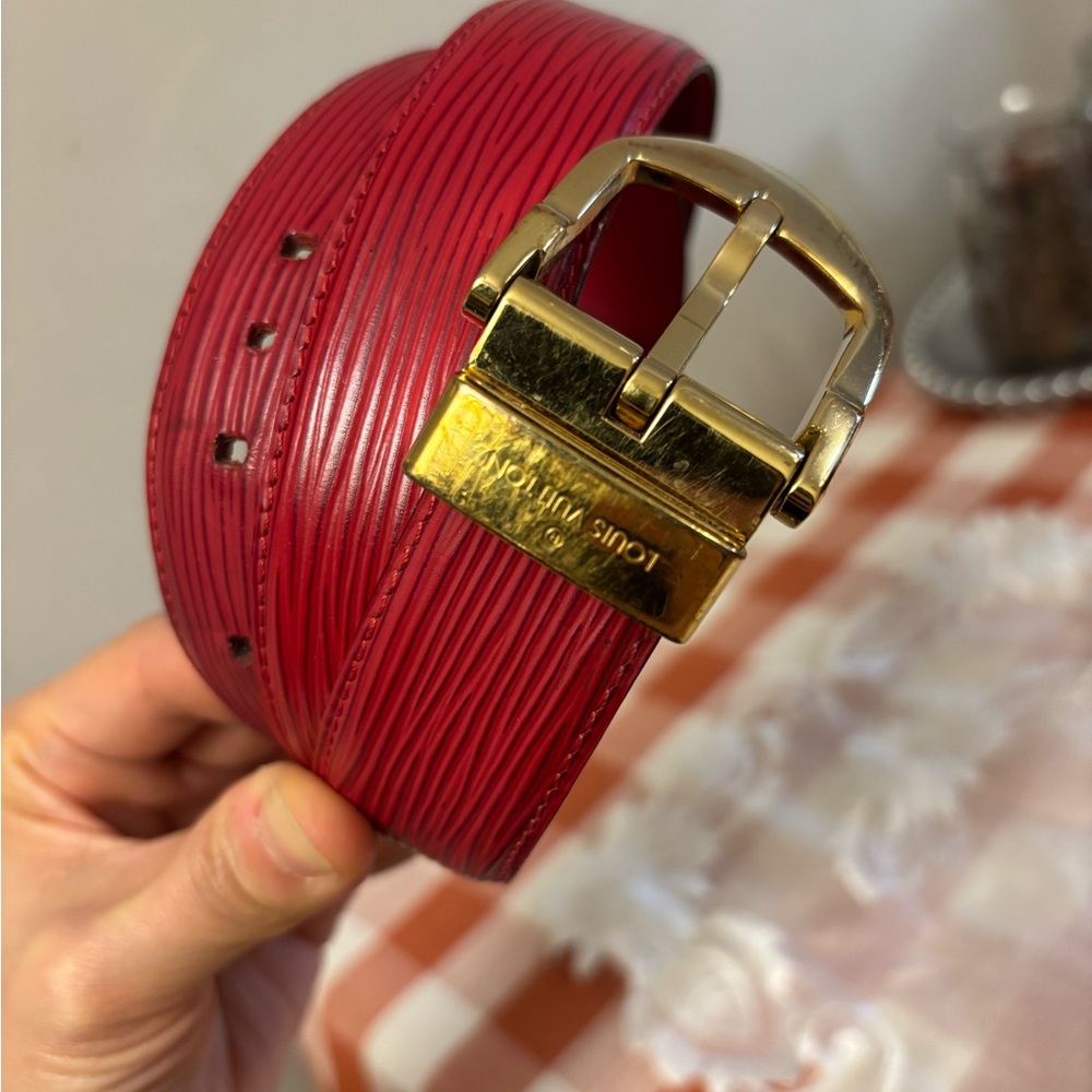 Louis Vuitton Scarlet Textured Belt with Gold Buckle